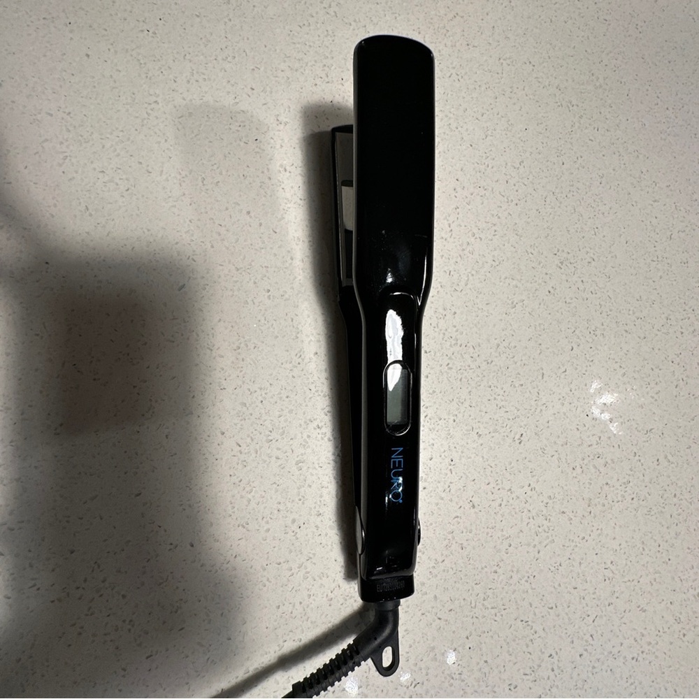 Paul Mitchell Neuro Hair Straightener